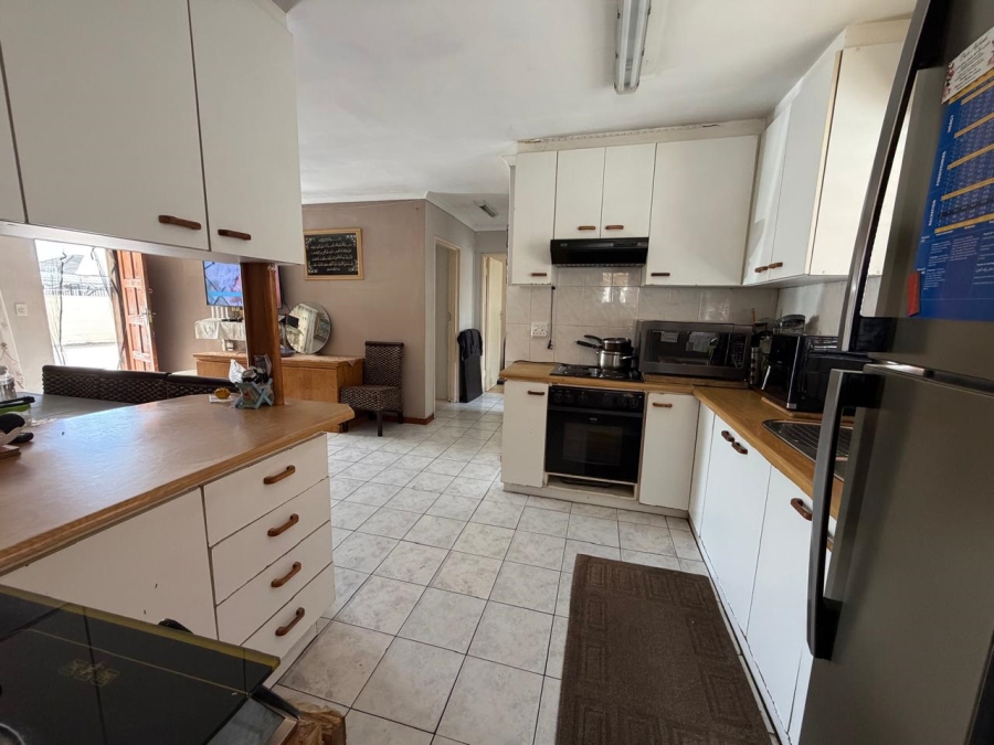 2 Bedroom Property for Sale in Hazendal Western Cape